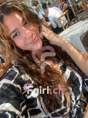 Elisa - Escort à Genève