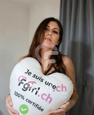 Elisa - Escort en Yverdon-les-Bains