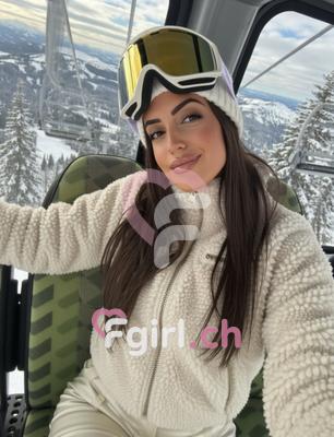 Elisa - Masseuse érotique à Genève
