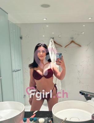 Elisa - Erotische Masseurin in Lausanne