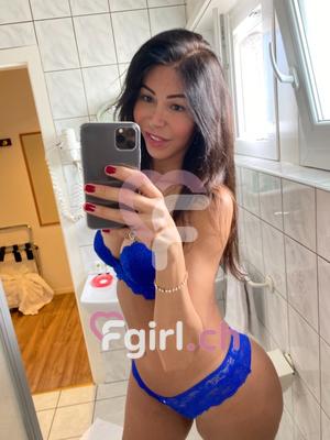 Elise - Escort in Aigle