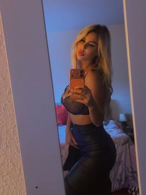 Eliza - Escort en Genève
