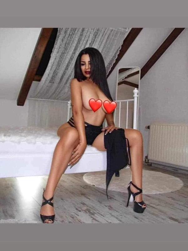 Eliza - Escort a Fribourg
