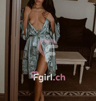 Ella - Masseuse érotique à Genève
