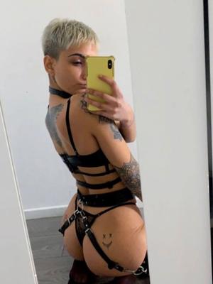 Elsa - Escort à Martigny
