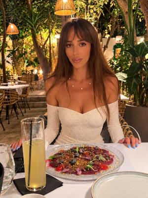 Elsa - Escort a Eaux-vives
