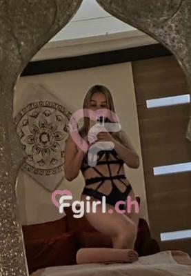 Emanuela - Masseuse érotique à Vevey