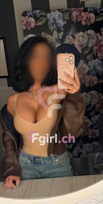 Emili - Escort in Sierre
