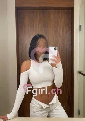 Emili - Escort in Sierre
