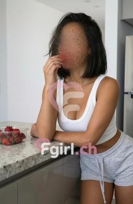 Emili - Escort in Sierre
