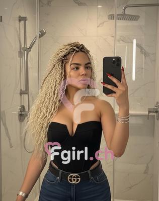 Emiliana - Escort à Sion
