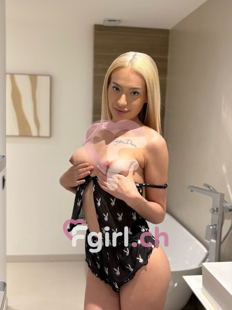 Émilie – Geneva photo 4