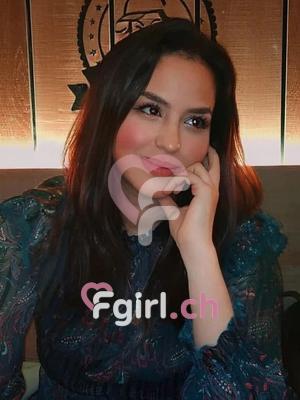 Emily - Escort in Genf
