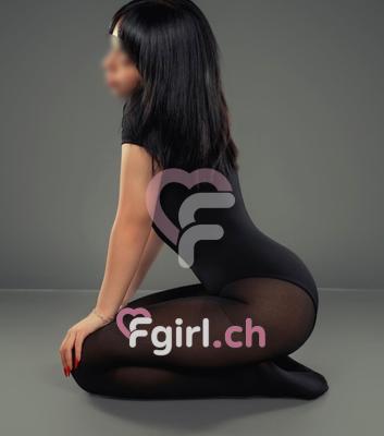 Emily - Masajista erótica en Lausanne
