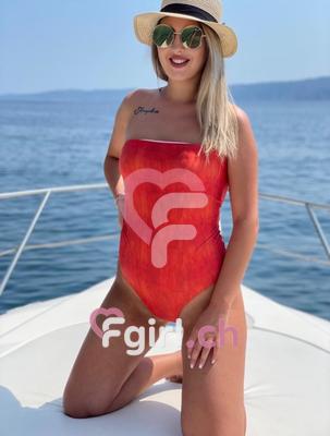 Emily - Escort in Gland
