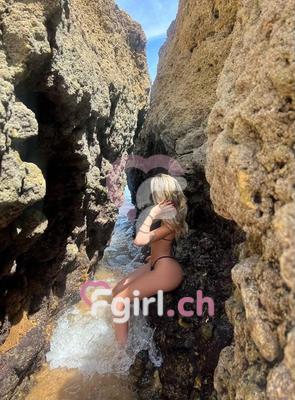 Emily - Escort in Gland
