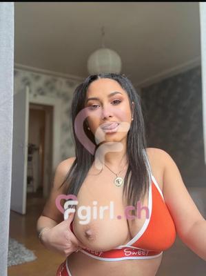 Emily - Escort en Lausanne