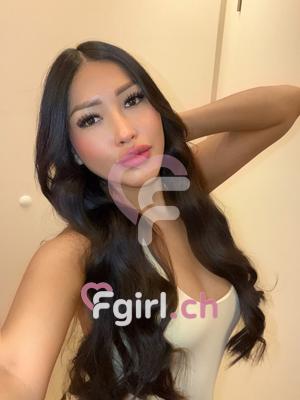 Emma - Escort à Genève