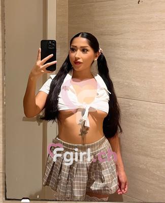 Emma - Escort in Genf