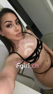 Emma - Escort à Yverdon-les-Bains
