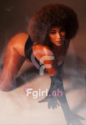Emma - Escort in Martigny

