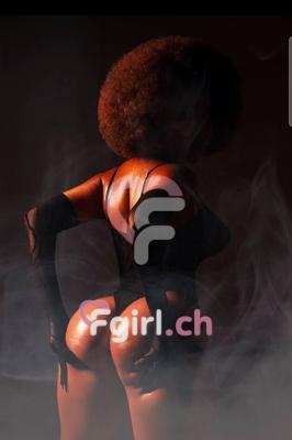 Emma - Escort in Martigny
