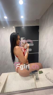 Emma - Escort in Martigny
