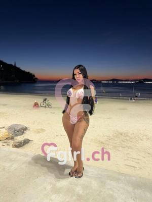 Emma - Escort à Genève
