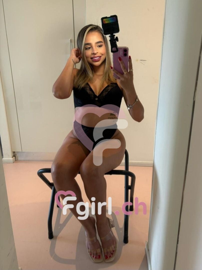 Emma Luv – Vevey photo 4