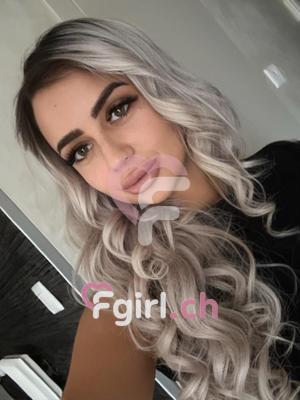 Emma - Escort in Monthey
