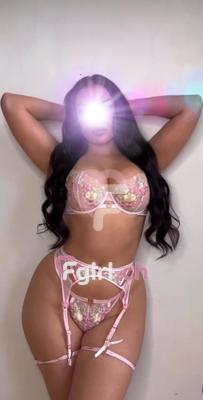 Erika - Erotische Masseurin in Sierre
