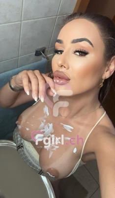 Erika - Escort en Martigny