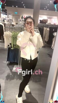 Oran - Escort in Yverdon-les-Bains

