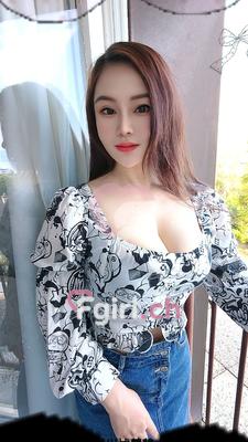 Ling Ling - Escort en Lausanne
