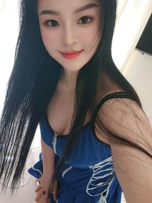 Yali - Escort in Renens
