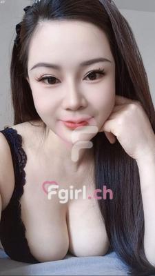 Kělè - Escort in Lausanne
