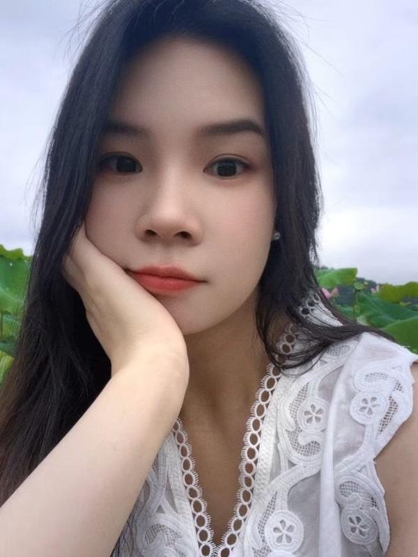 Natasha - Escort in Villeneuve
