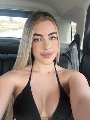 Esmeralda - Escort in Lausanne

