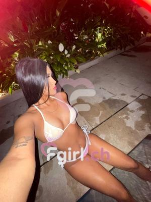Esmeralda - Escort a Lausanne
