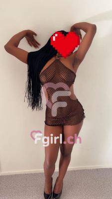 Estela - Escort in Zürich
