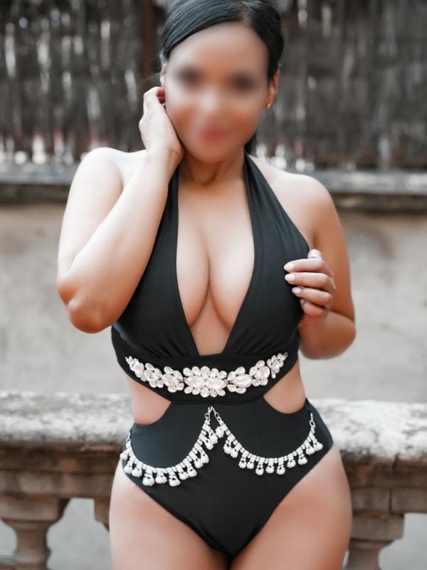 Estela - Escort in Fribourg
