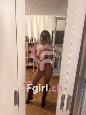 Esther Tantra - Masseuse érotique à Vevey
