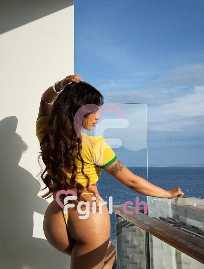 Eva – Lausanne photo 5