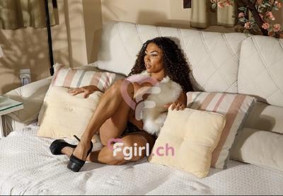 Eva - Massaggiatrice erotica a Genève
