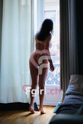 Eva - Masseuse érotique à Eaux-vives

