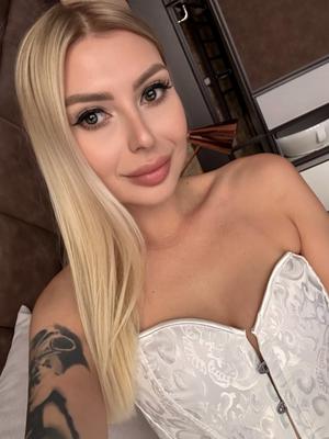 Eve - Escort in Nyon
