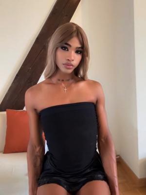 Tv Evelyn - Transessuale a Genève
