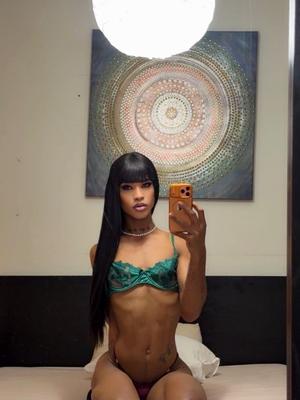 Tv Evelyn - Transexual en Lausanne
