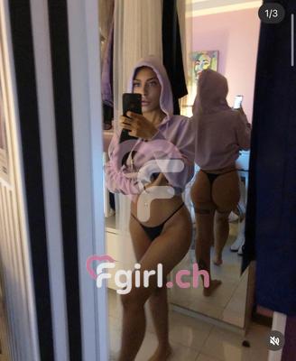 Fanny - Escort en Fribourg
