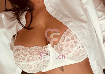Fany Tantra - Masseuse érotique à Plainpalais
